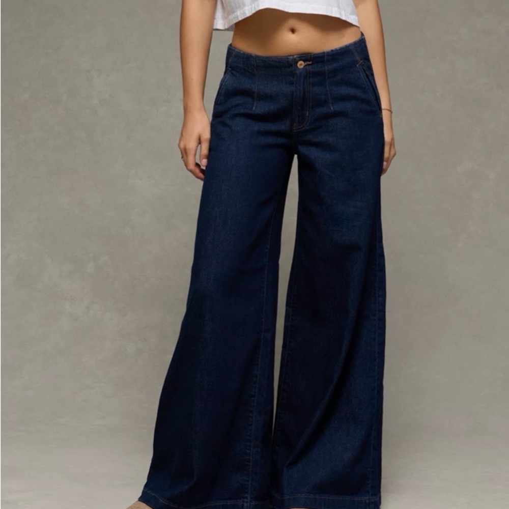 American Eagle A line jeans